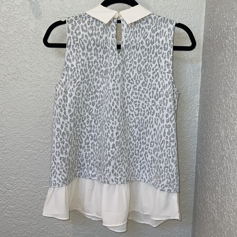 Collared Leopard Tank Top - Picture 4 of 4